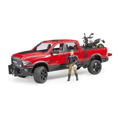 Bruder 02502 – Pick Up Ram con Moto Scrambler Ducati Desert Sled