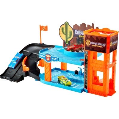 Cars Mega Garage Canyon Playset Glow HPX75